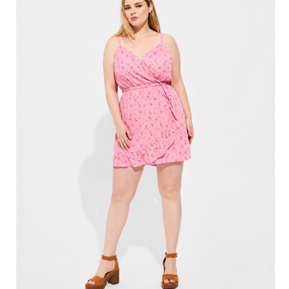 Torrid Romper Floral Wrap Front 00 Pink Womens Cottagecore Ruffle Tie Waist
